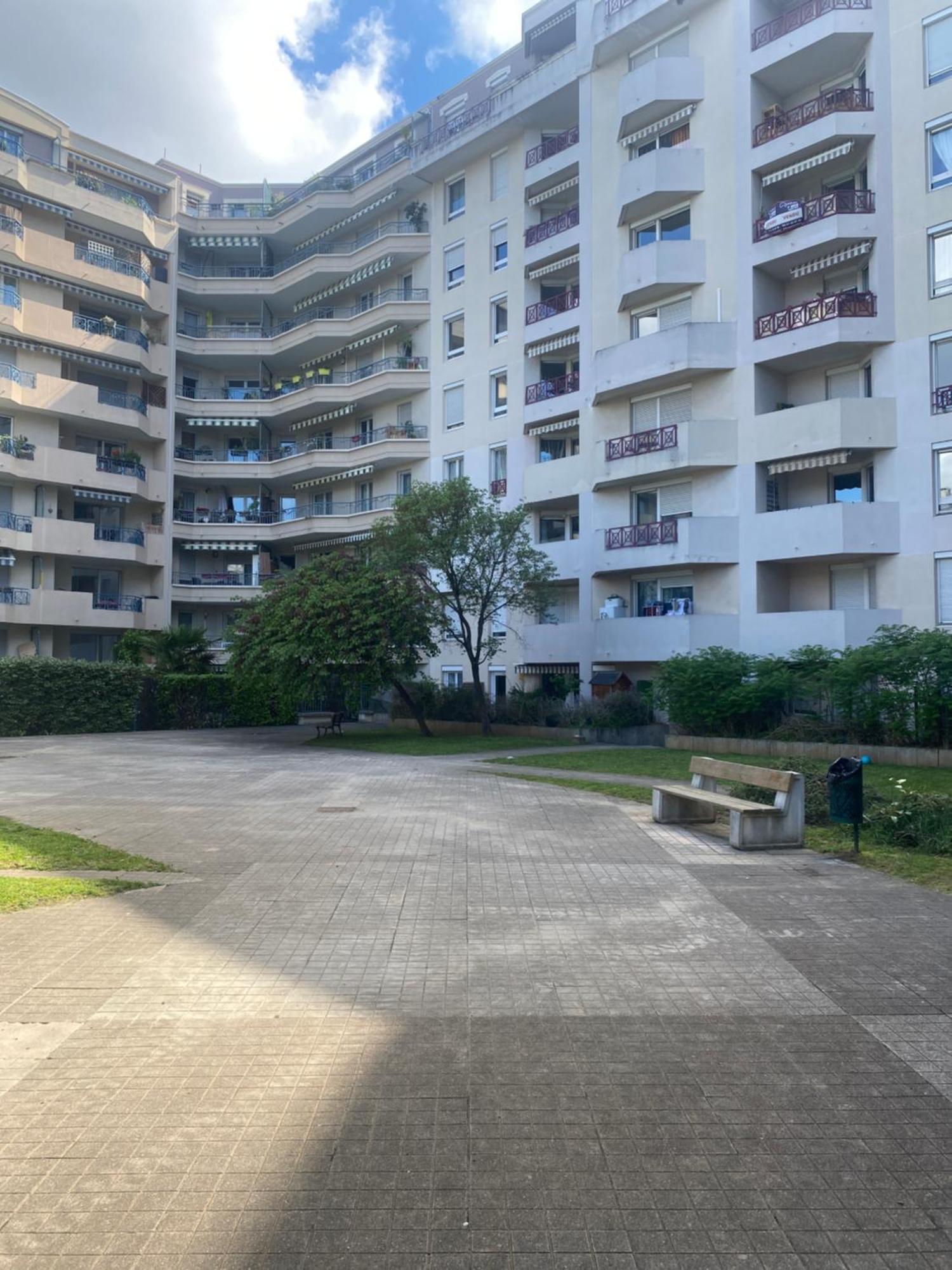 Super T2 Avec Piscine Lyon 3Eme Apartment Luaran gambar